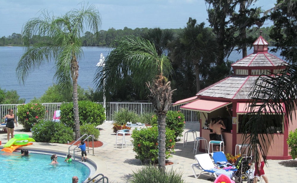 Blue Heron Beach Resort 1/70