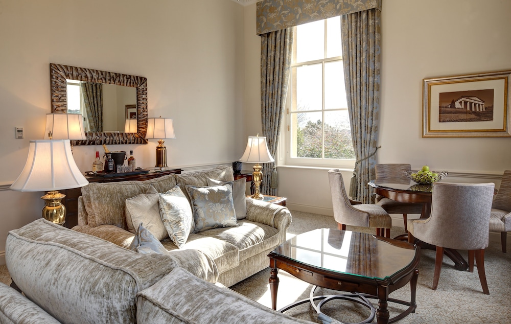Macdonald Bath Spa Hotel 53/69