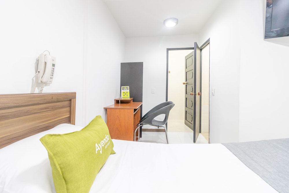 Ayenda 1086 Torre 52 15/34