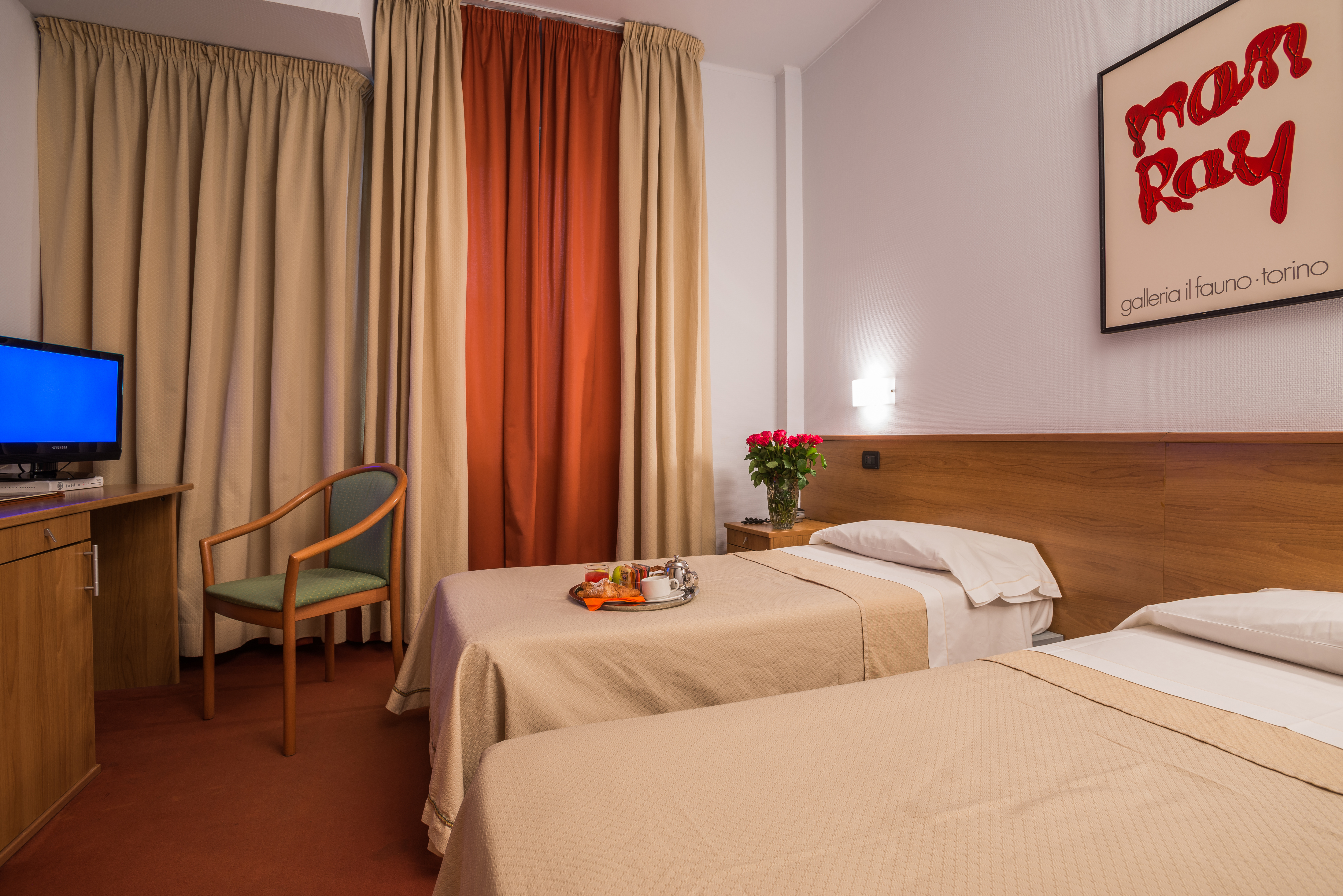 غرفة قياسية بسريرين منفصلين، Hotel Lux 4/6