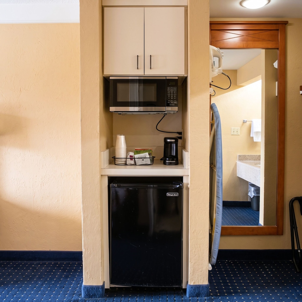 Hatteras Island Inn 49/60