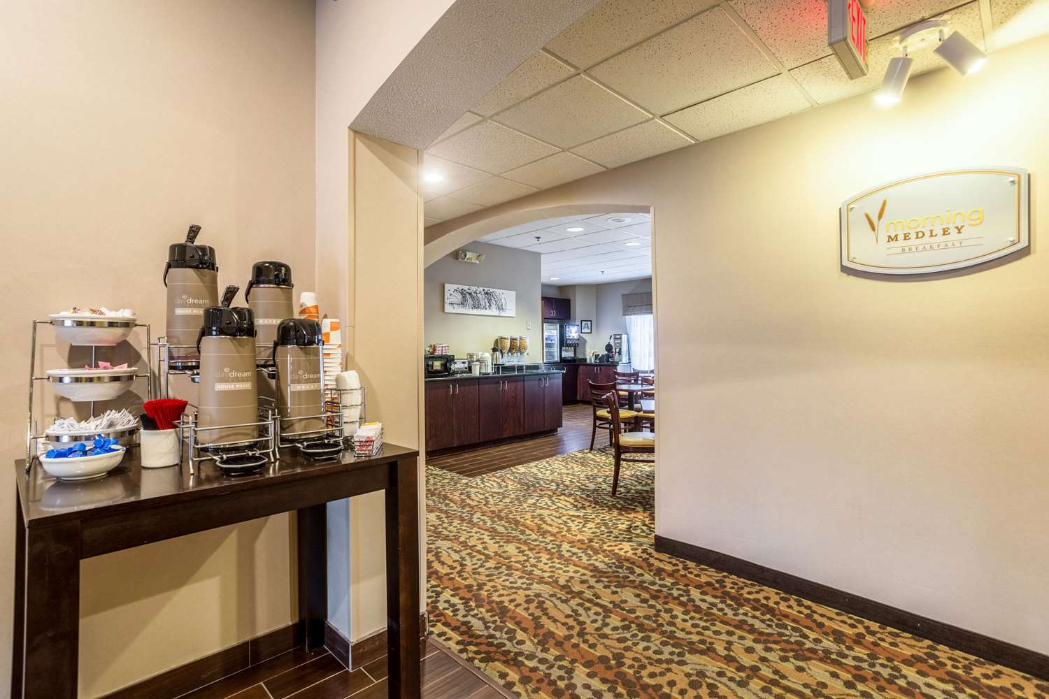 Wingate by Wyndham Owensboro 13/16