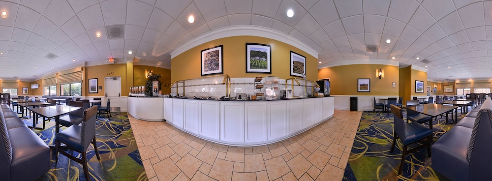 Best Western Leesburg Hotel & Conference Center 12/41