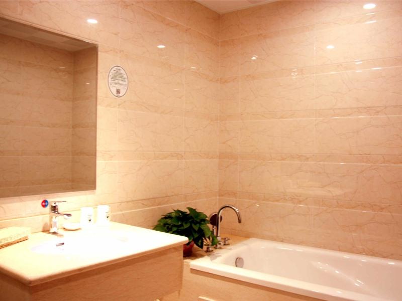 GreenTree Inn Beijing Caoqiao Metro Station Xinfadi Business Hotel 46/49