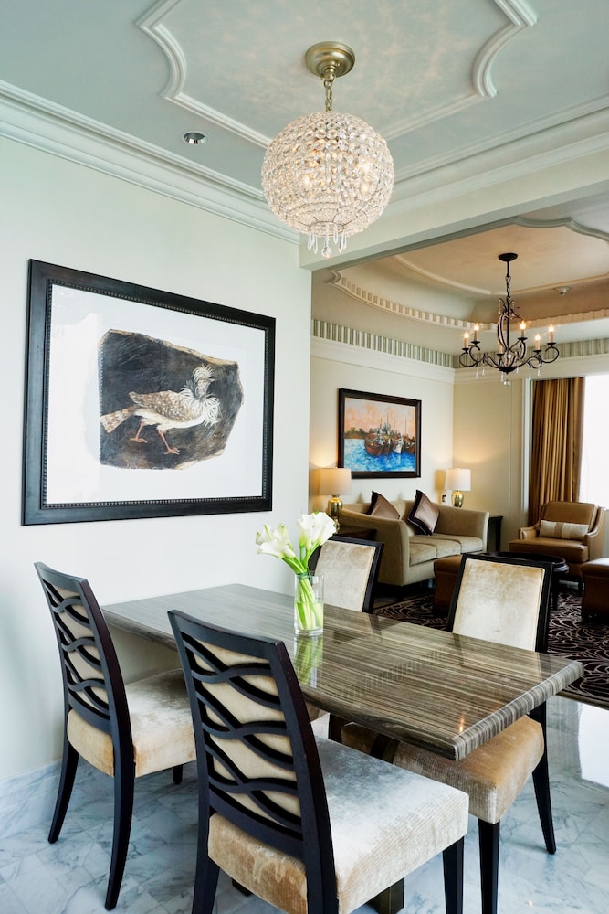 The St Regis Abu Dhabi 52/85