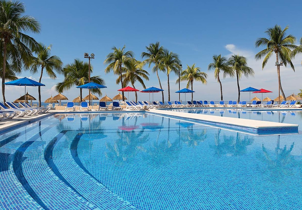 Royal Decameron Indigo Beach Resort and Spa 7/67