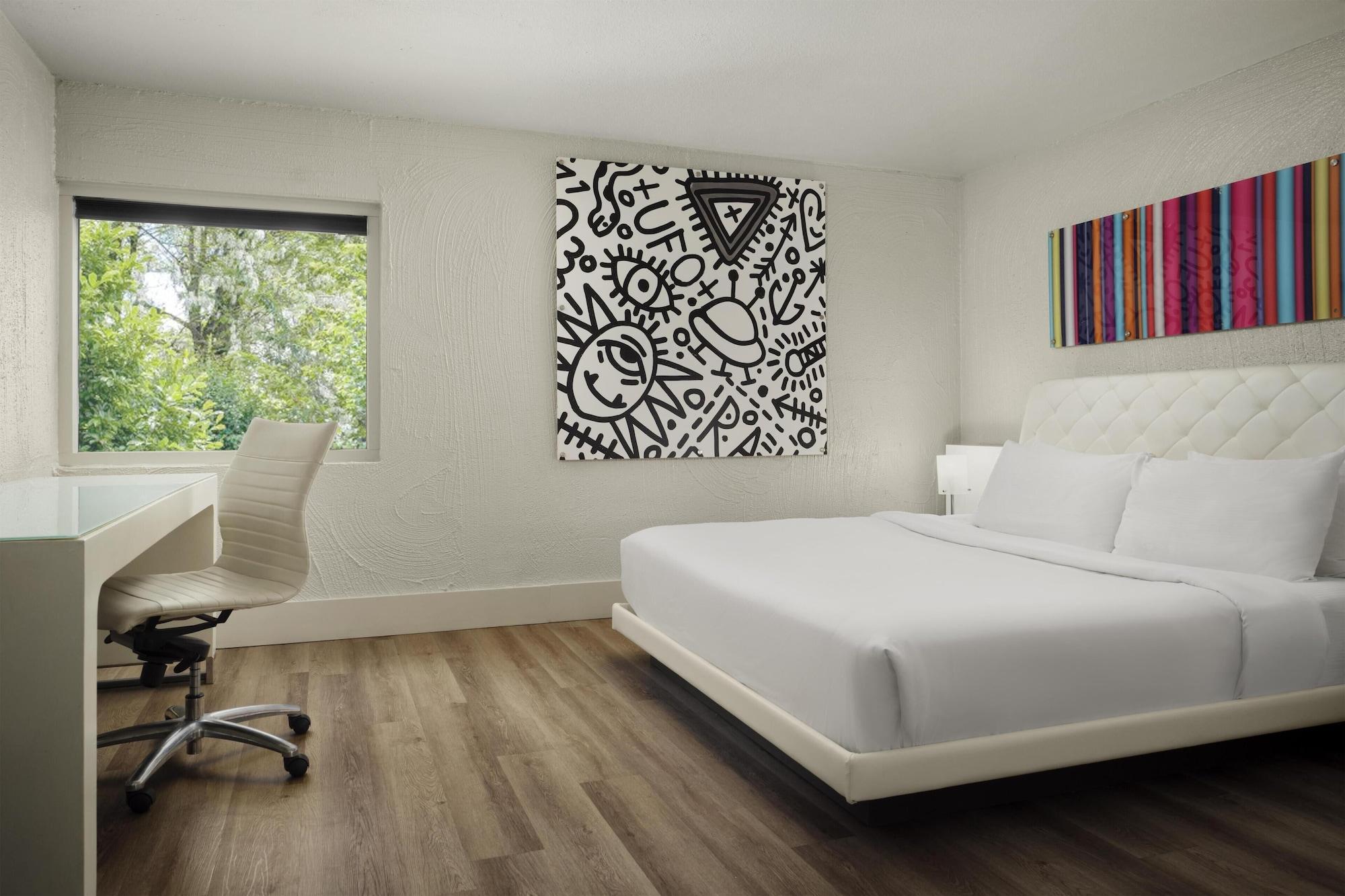 Suite, Multiple Beds
