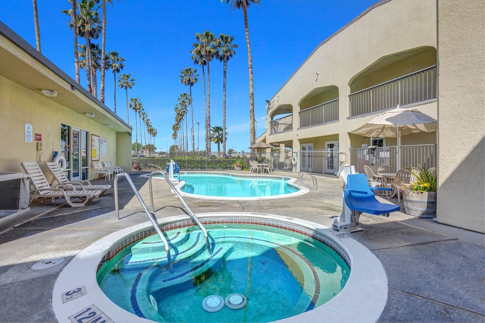 Motel6 Lodi, CA 43/47