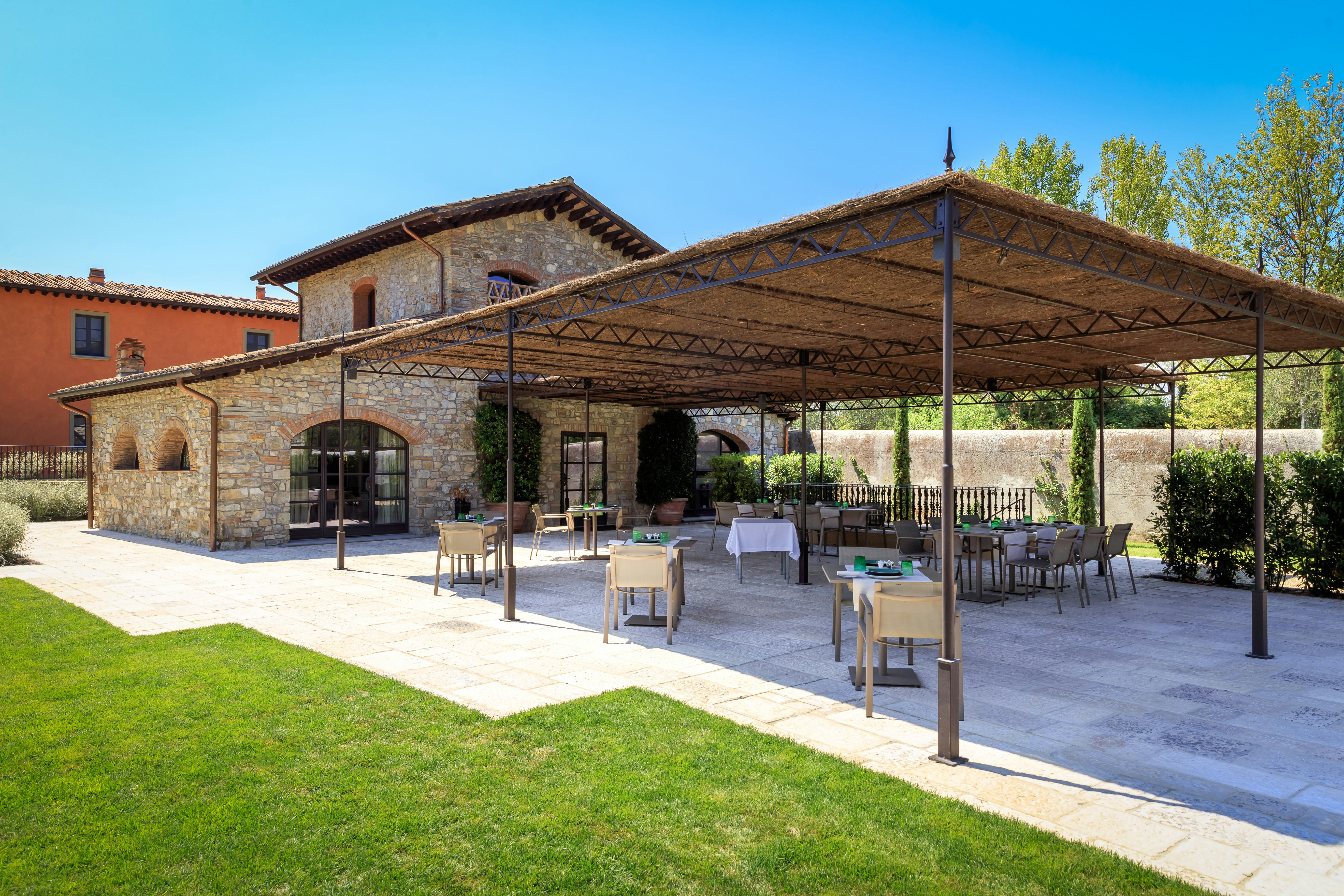 Villa La Massa 81/83