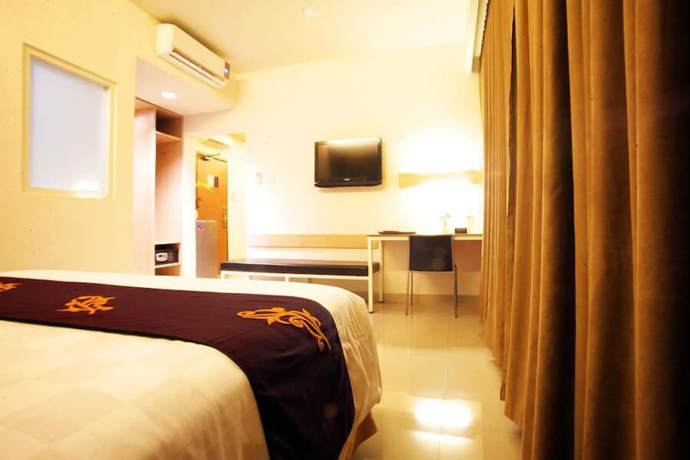 Avira Hotel 19/66