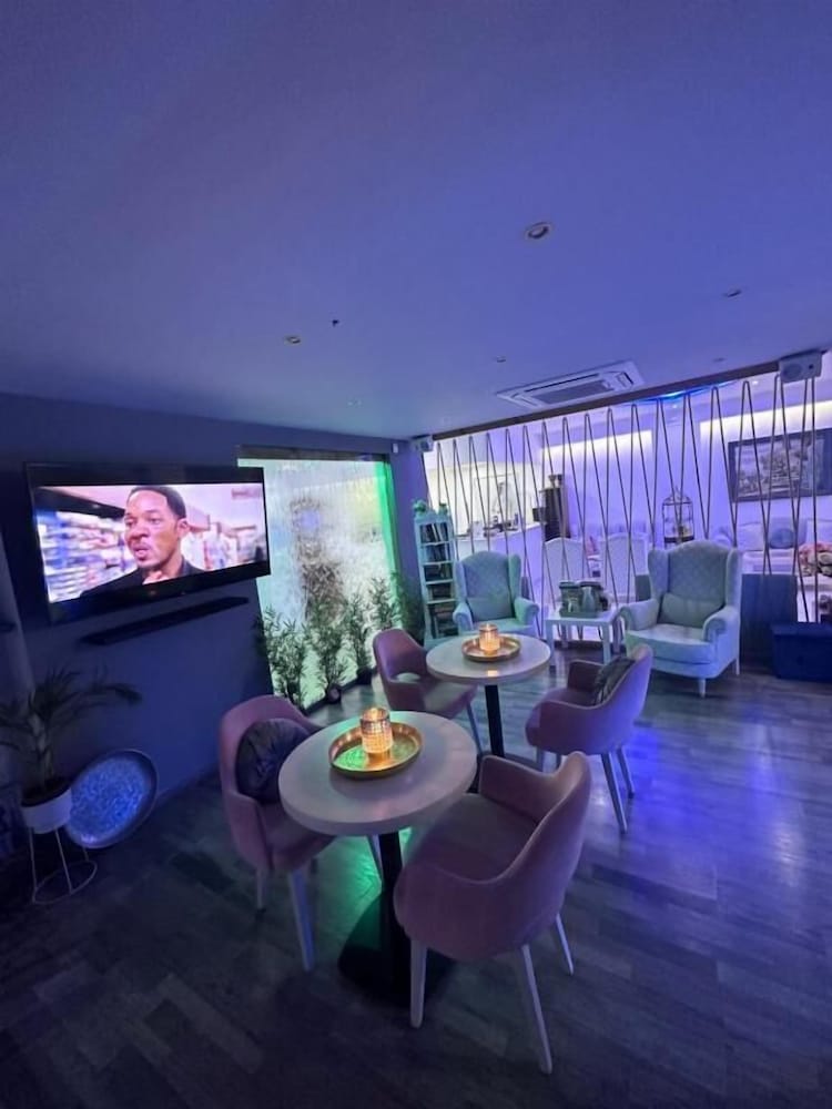 Thalia Deco City and Beach Hotel 26/48