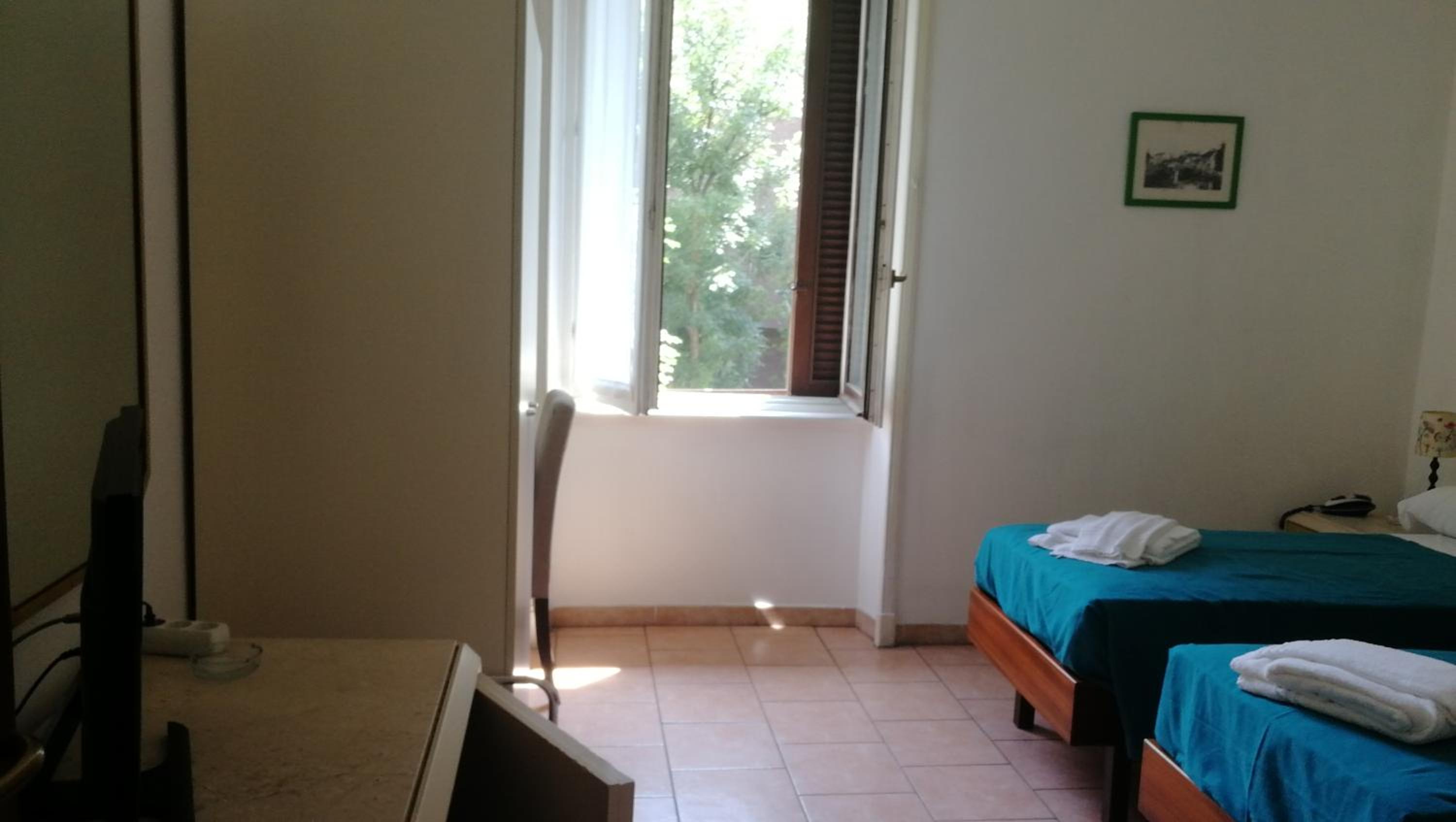 Hotel Gambara 29/50