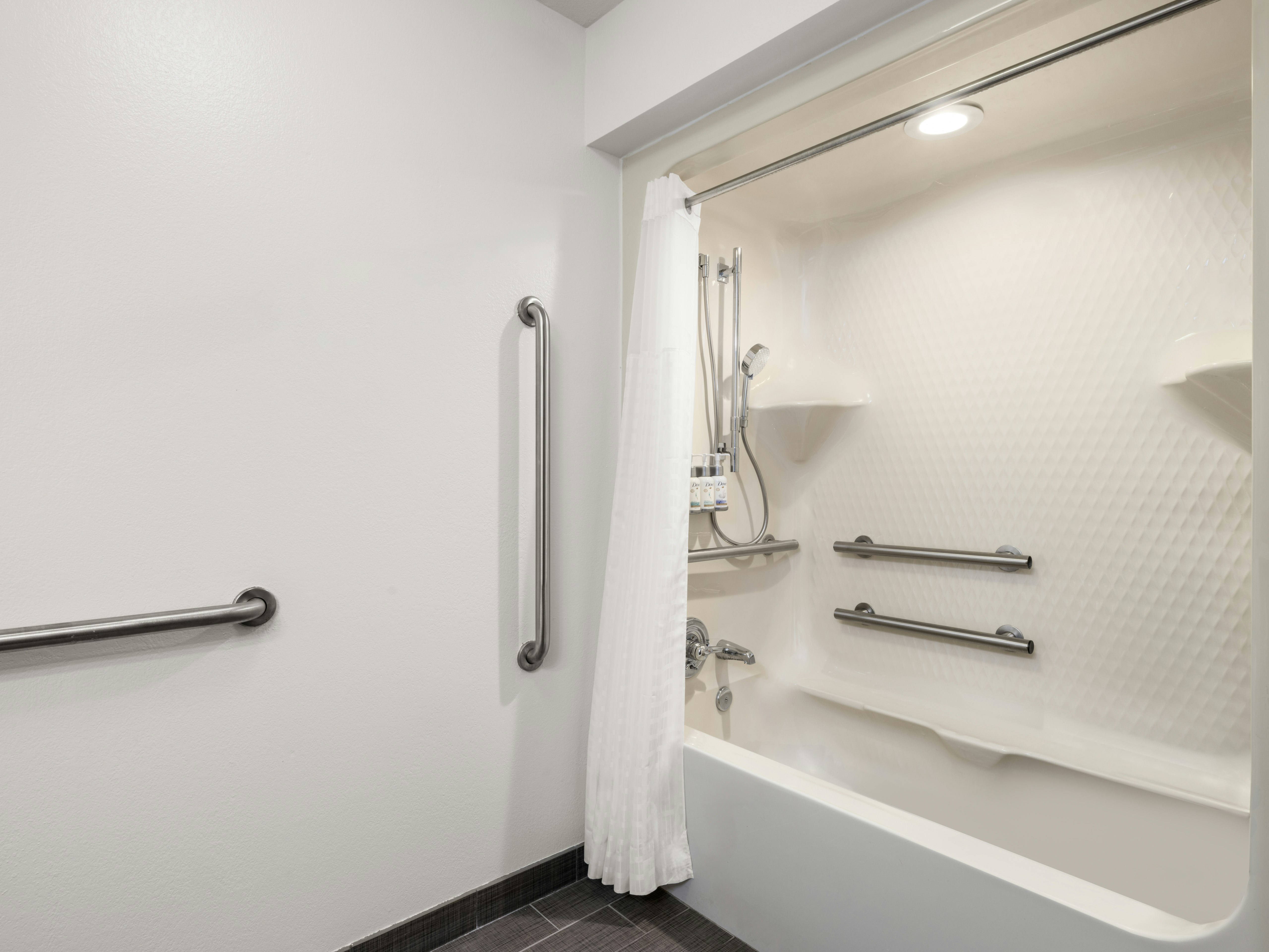 Best Western Plus Liberal Hotel & Suites 47/48