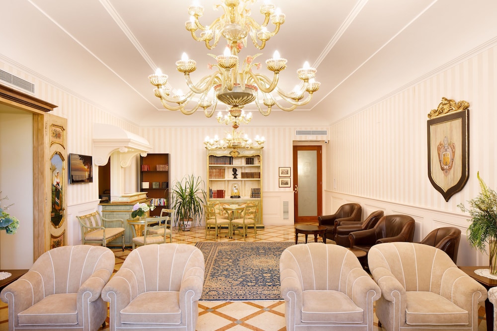 Hotel Palazzo Guardati 57/76