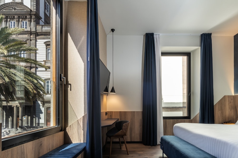 Boutique Hotel Cordial La Peregrina 12/50