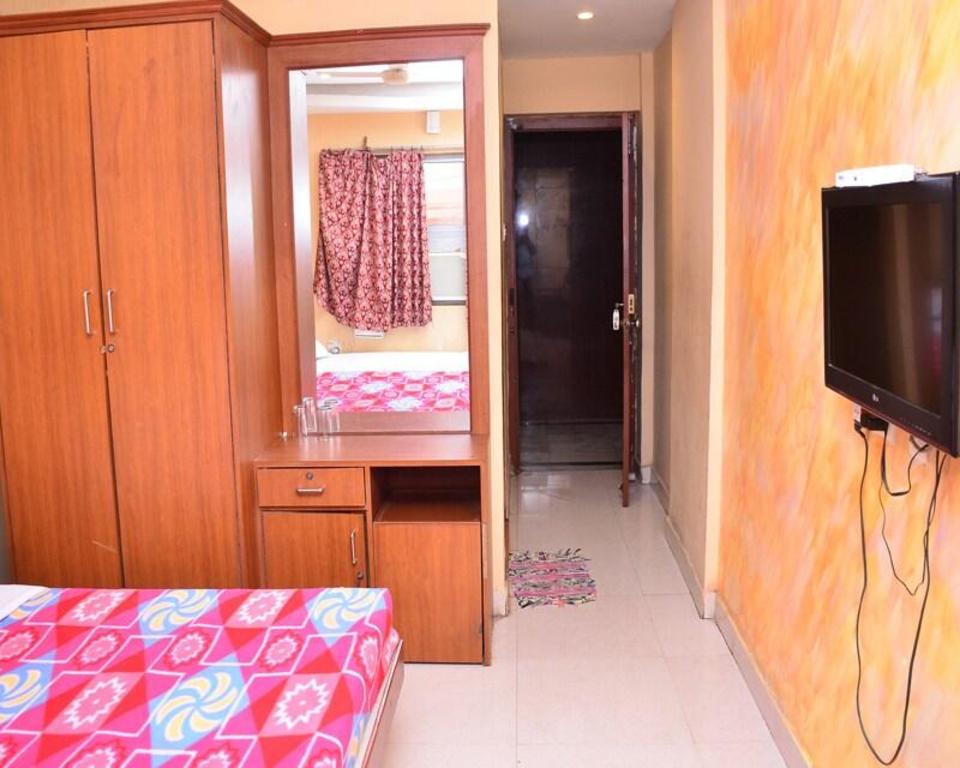 Hotel Soorya International 16/24