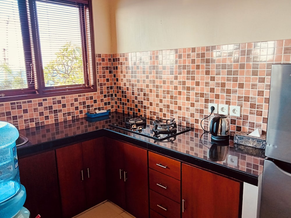 Shankara Parada Villas 65/67