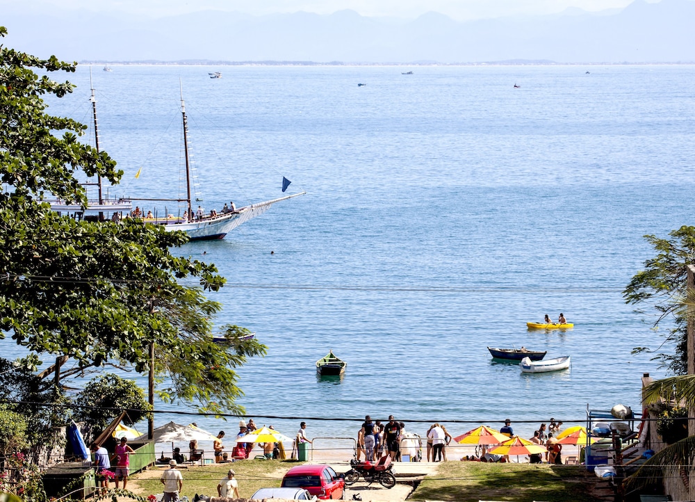 Pousada Praia Joao Fernandes 64/72