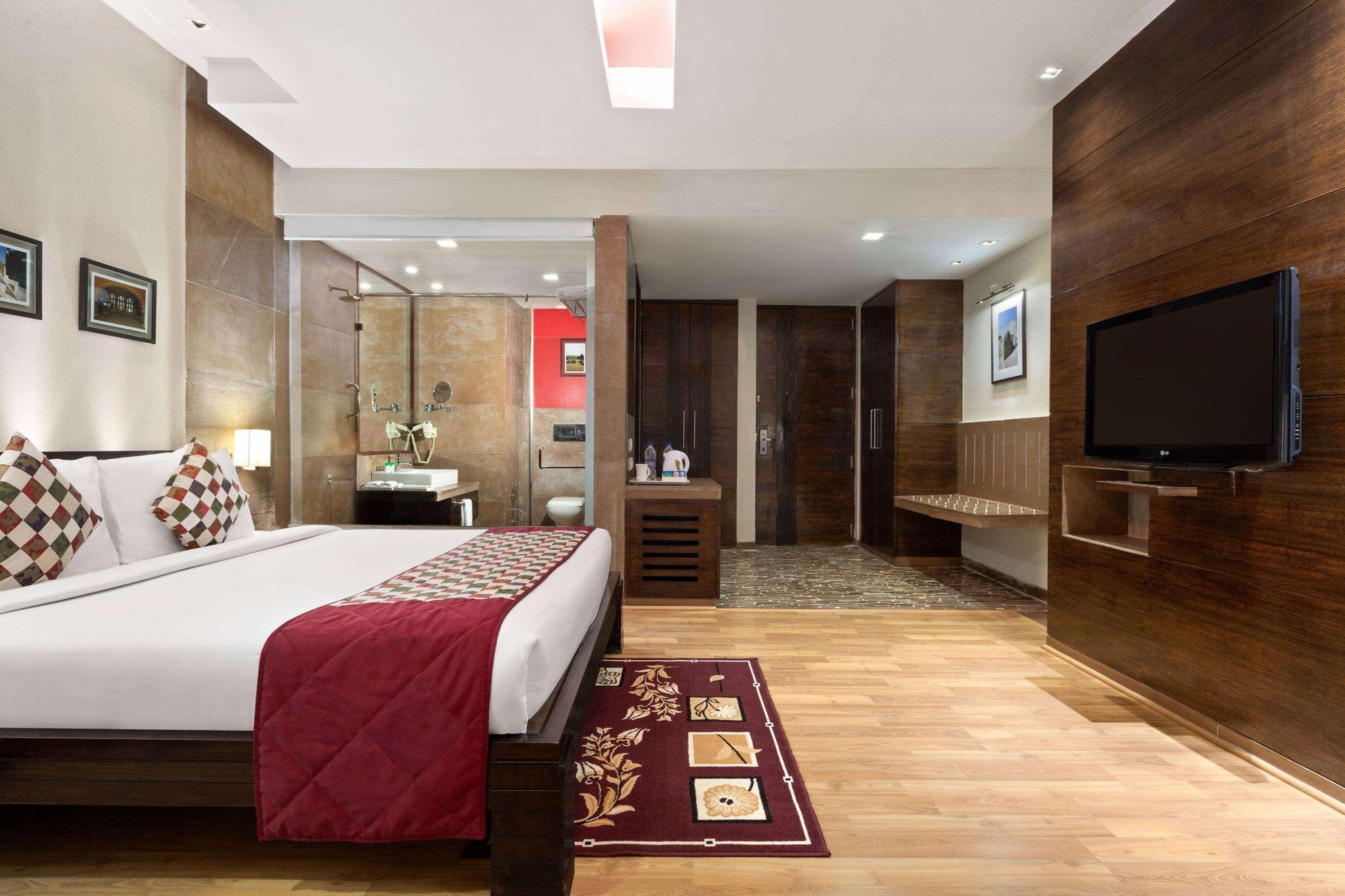 Family, 2 King Beds