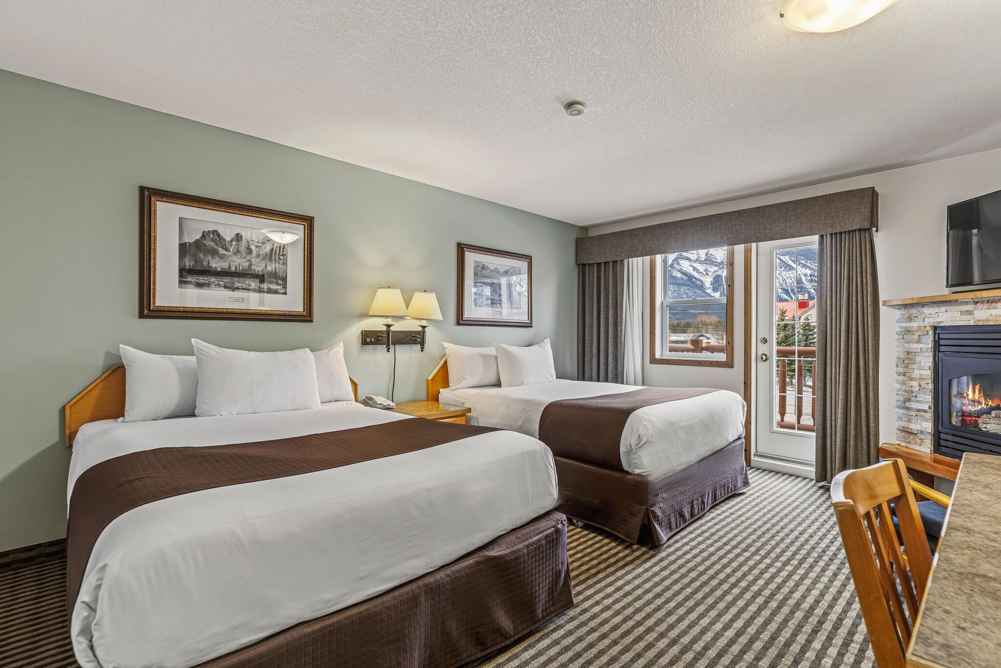 Deluxe, Double Bed, Mountain View