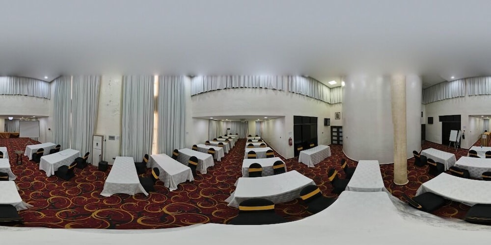 Treasures Suites & Conferences 22/35