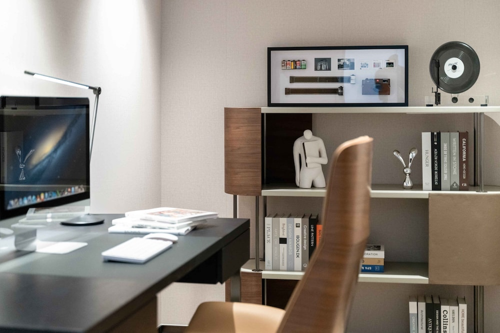 CM Plus Service Apartment Shenzhen Taige 37/48
