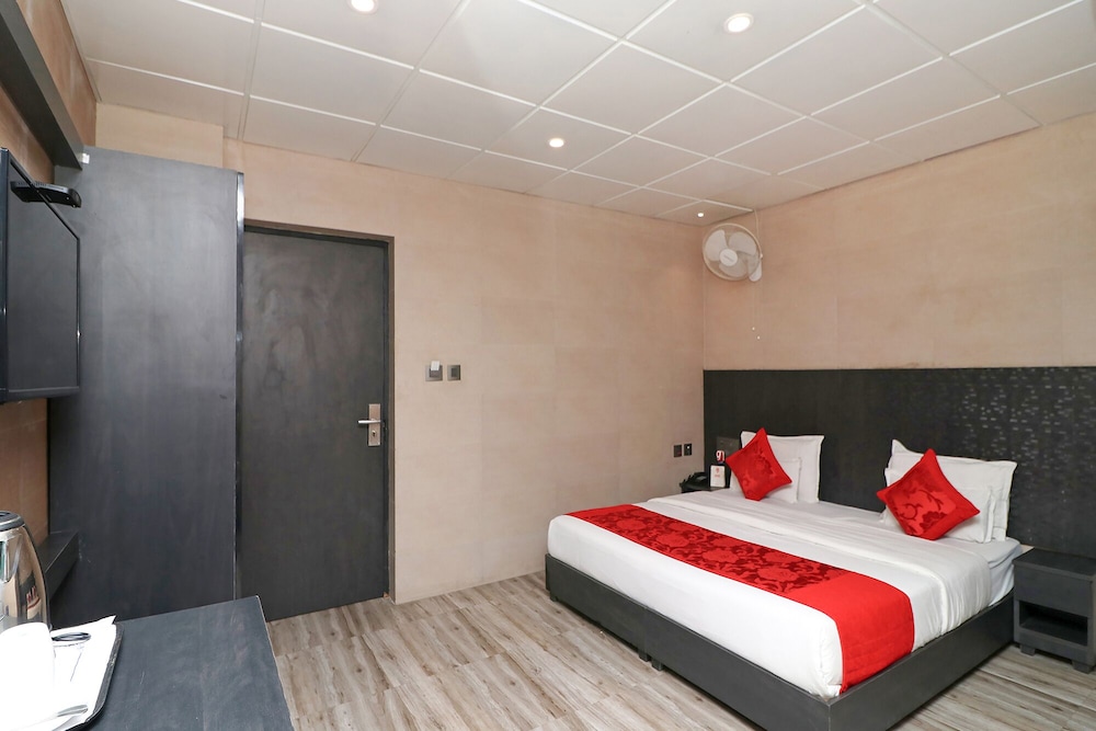 Ace Prime Hotel 26/50