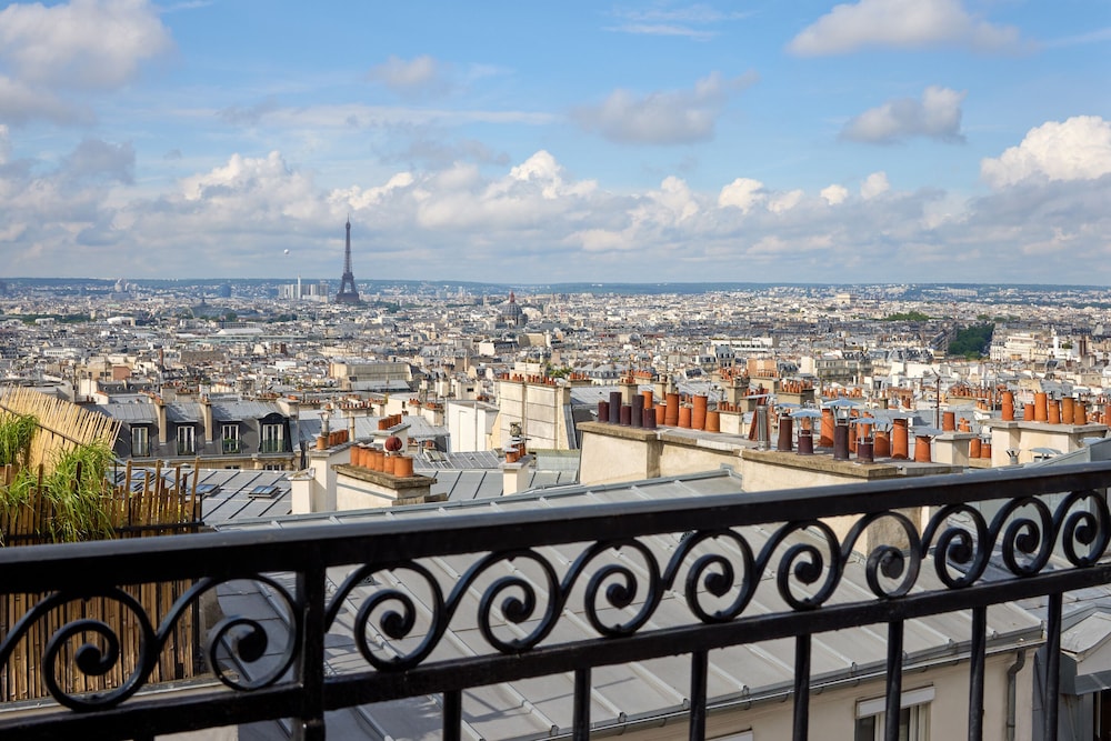 TIMHOTEL MONTMARTRE 45/57