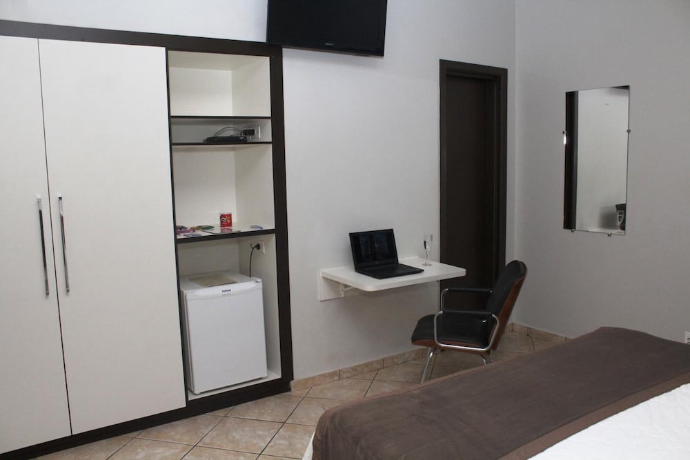 HOTEL ITAMARATY 51/51