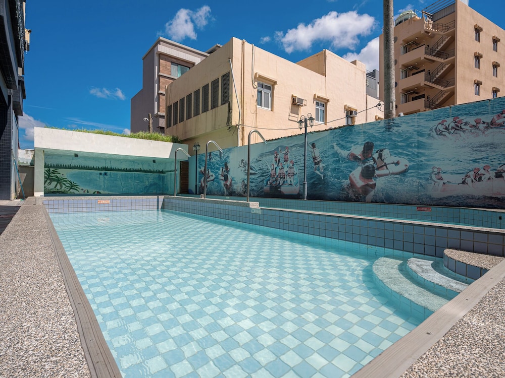 Fulidun Hotel 66/67