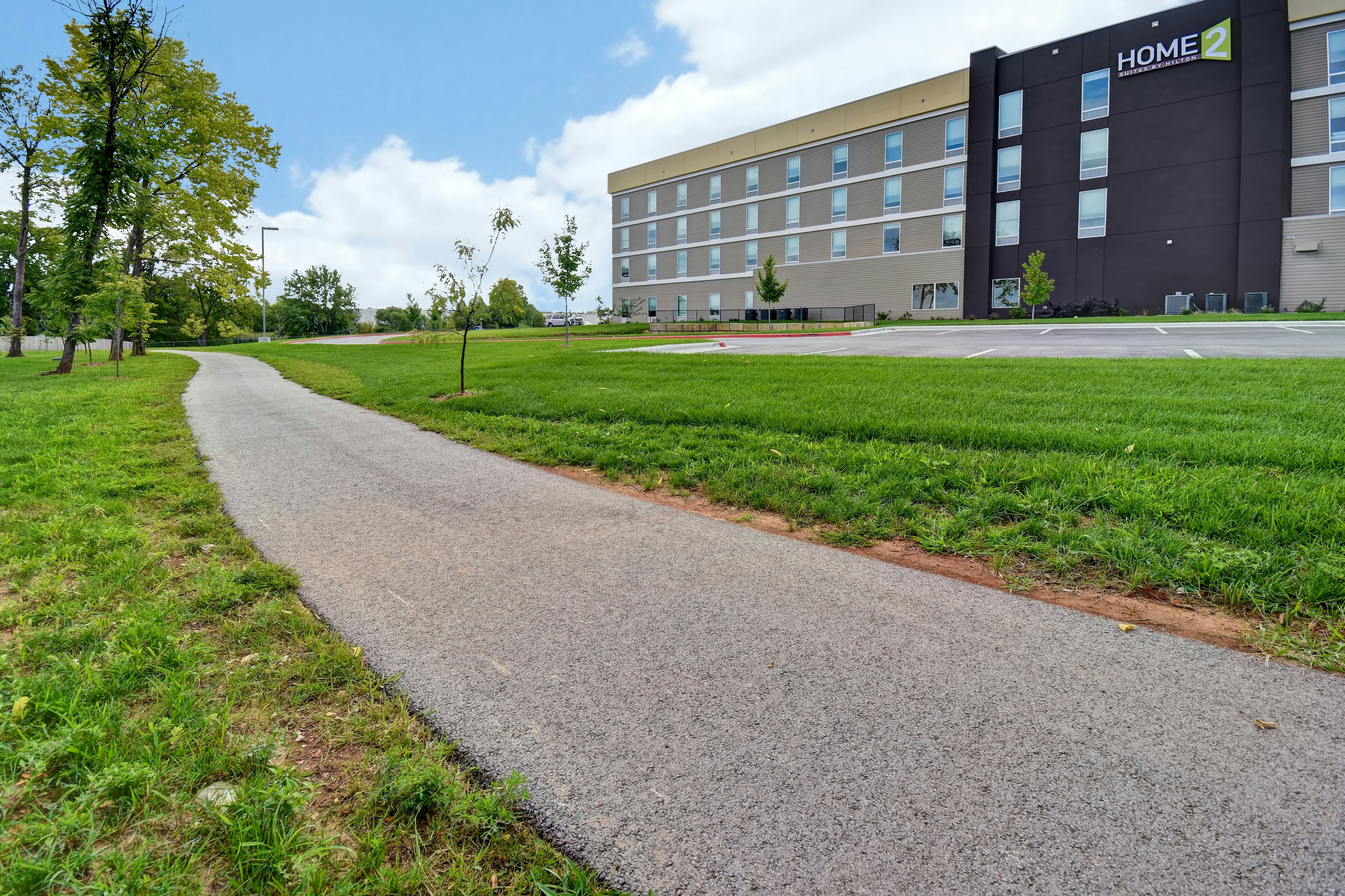 Home2 Suites by Hilton Springfield North 56/57