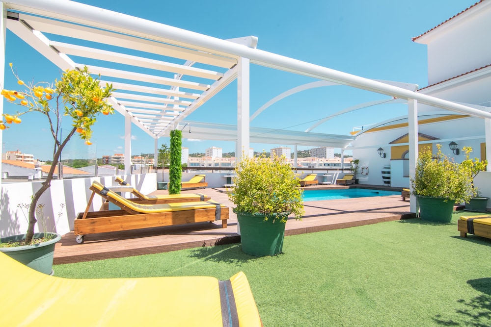 Loule Jardim Hotel 46/50