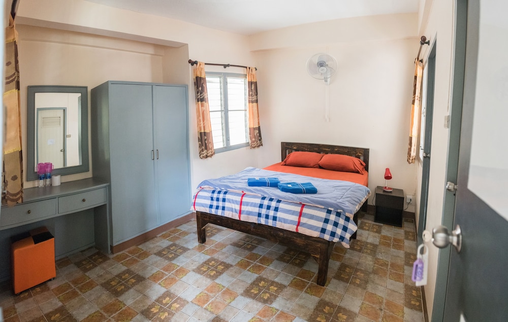 Dutch Guesthouse 23/29