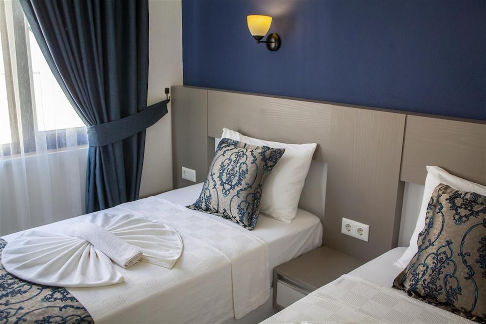 Demyra Boutique Hotel 8/28