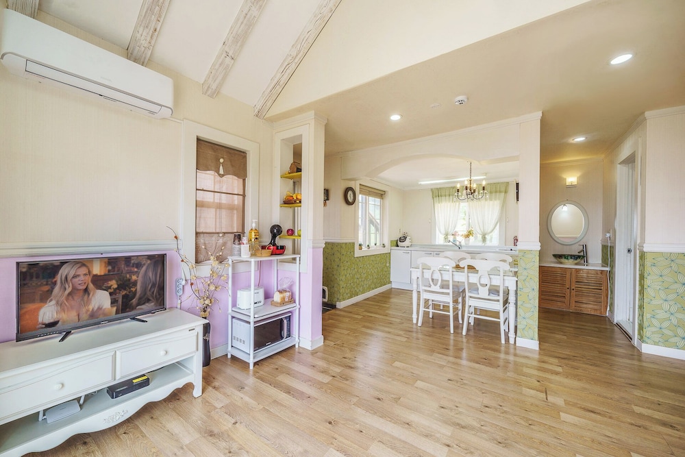 Pungcha & Herb Pension 5/50