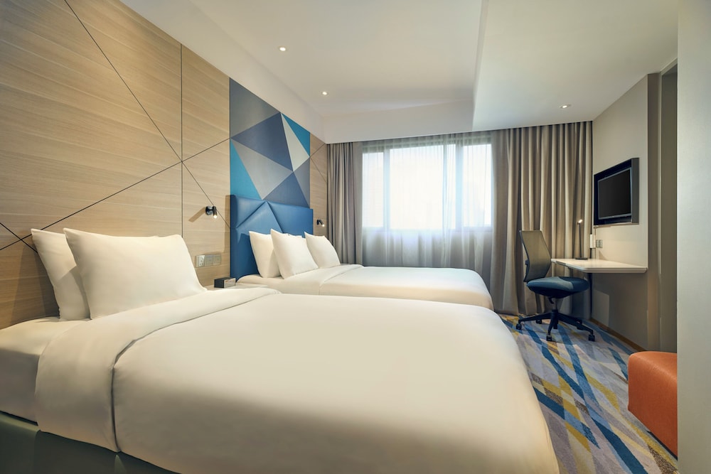 Holiday Inn Express Singapore Serangoon 17/49