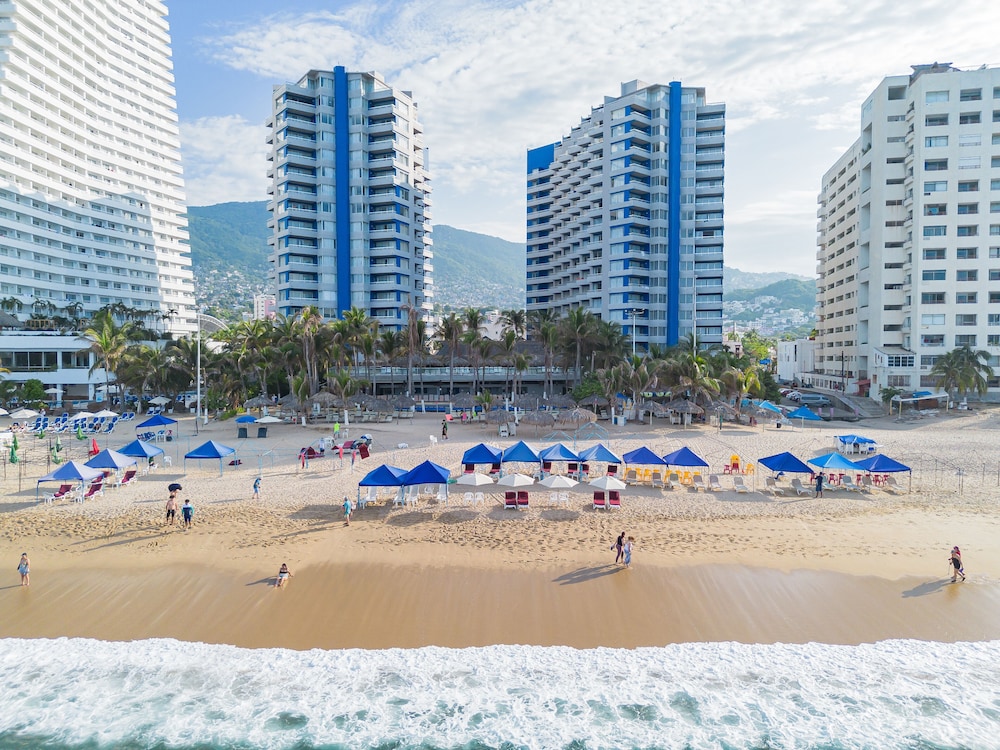 Playa Suites Acapulco 62/64