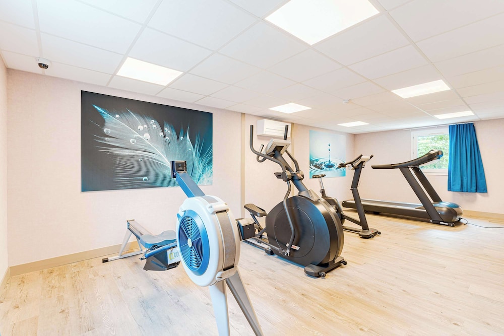 Kyriad Direct Tours Sud Chambray Les Tours 35/58