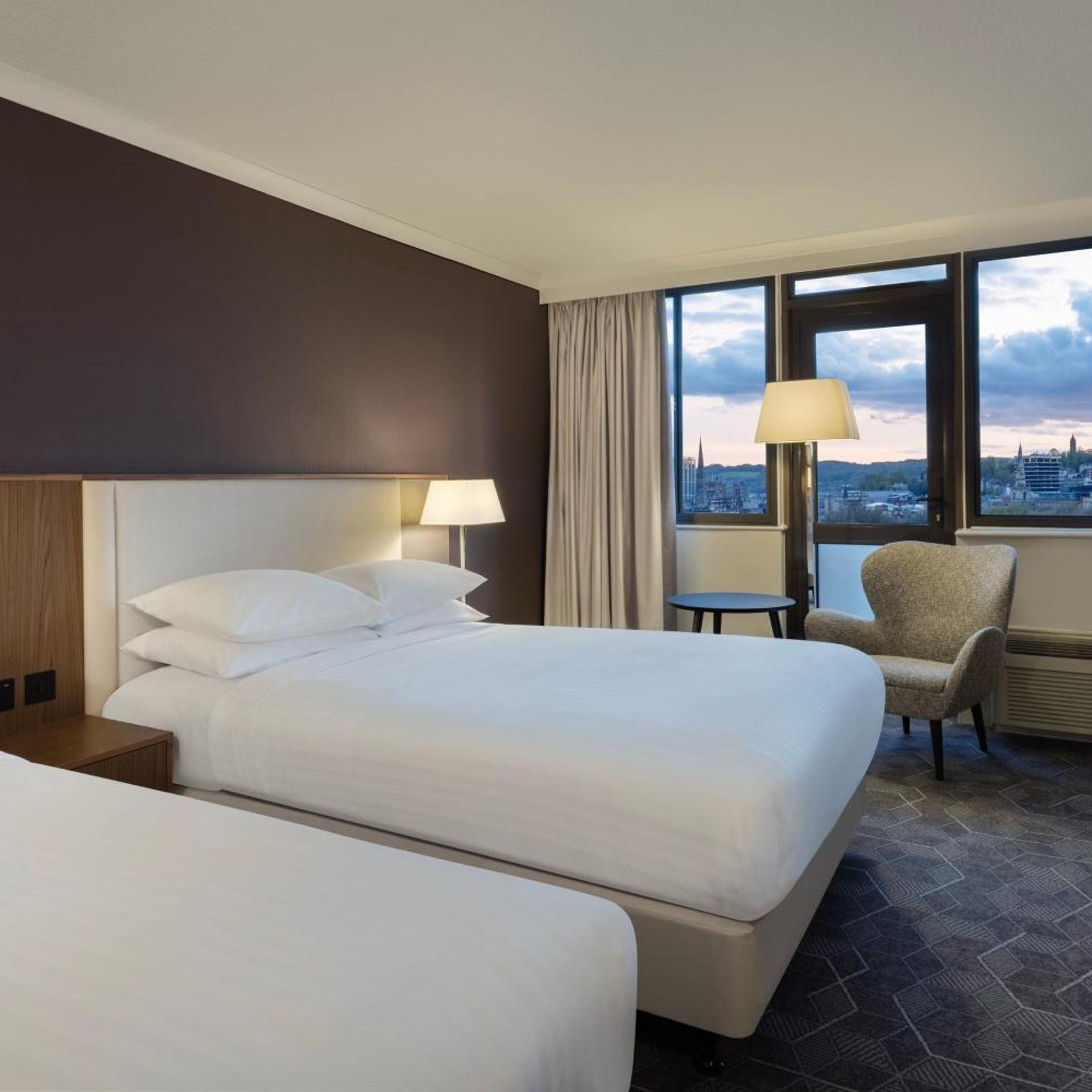 Renovated, Family, 2 Double Beds، Delta Hotels by Marriott Bristol City Centre 2/6