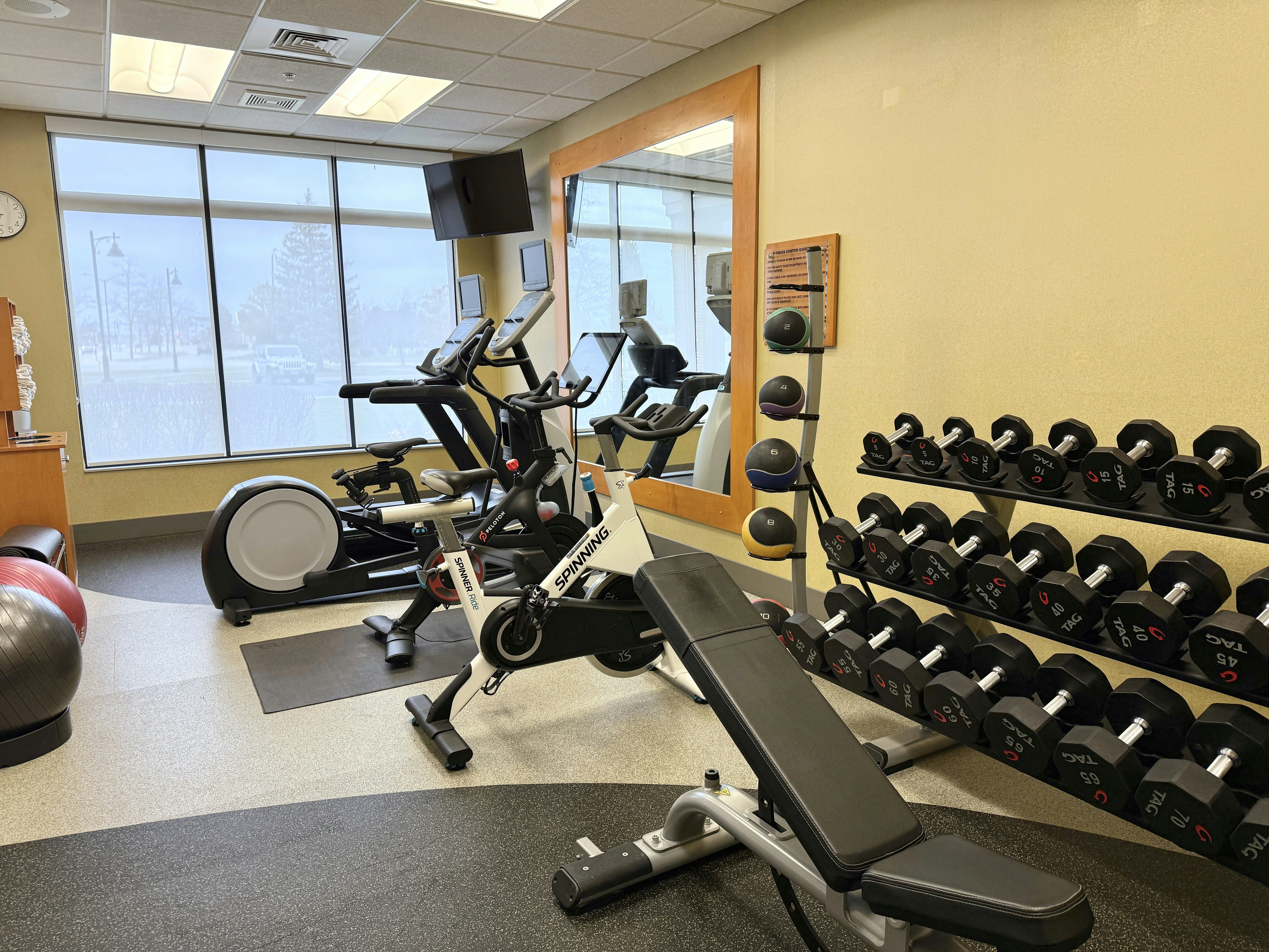 Hilton Garden Inn Oconomowoc 33/74