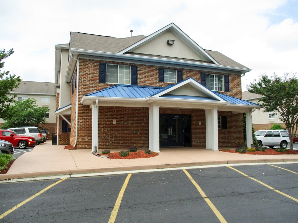 Motel6 Richmond, VA - I-64 West 45/58