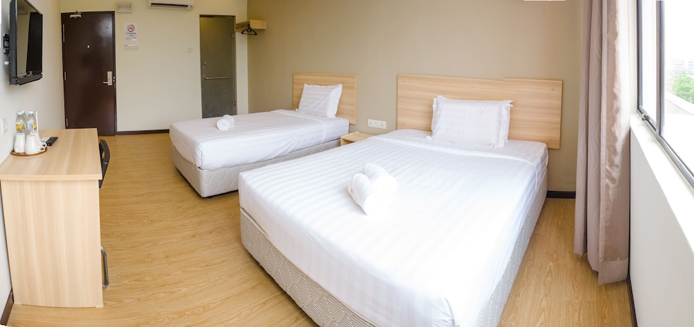 Orange Hotel Sungai Buloh 29/37