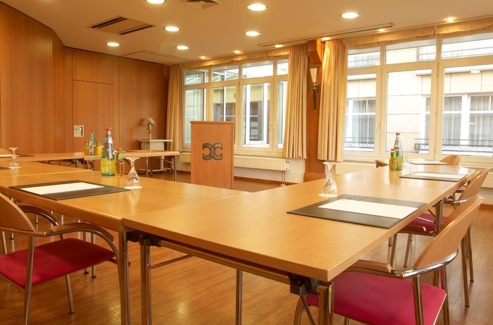City Hotel Frankfurt/M - Bad Vilbel 38/55
