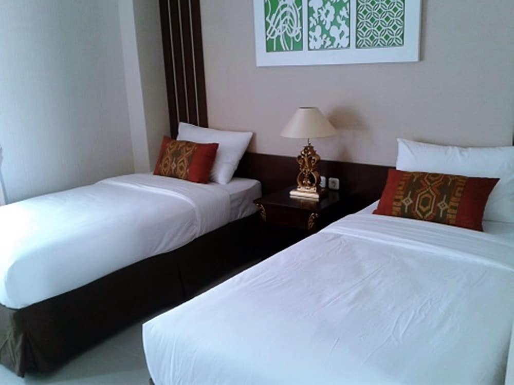 Noola Inn Hotel Bogor 13/43