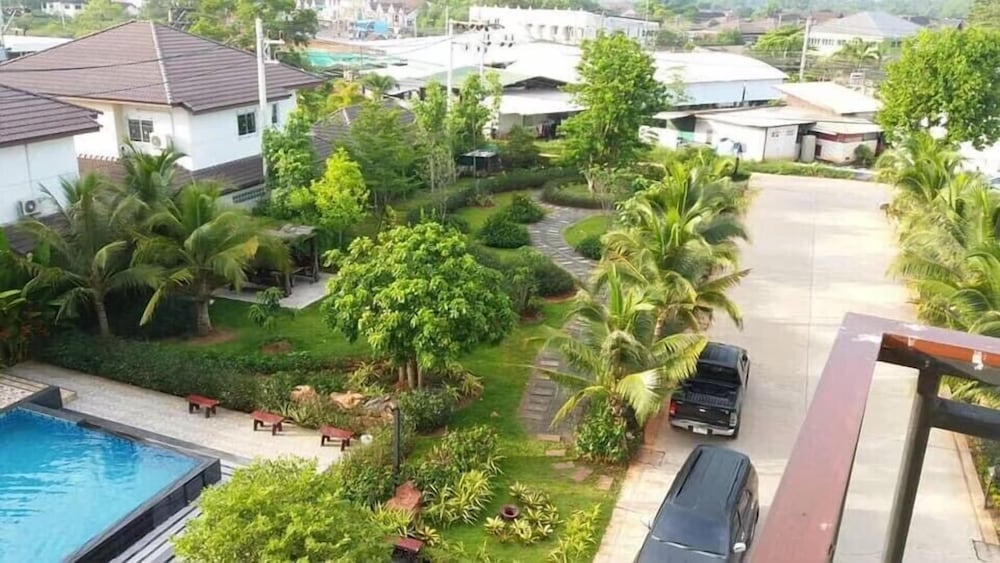 Tawan Anda Garden Hotel 11/45