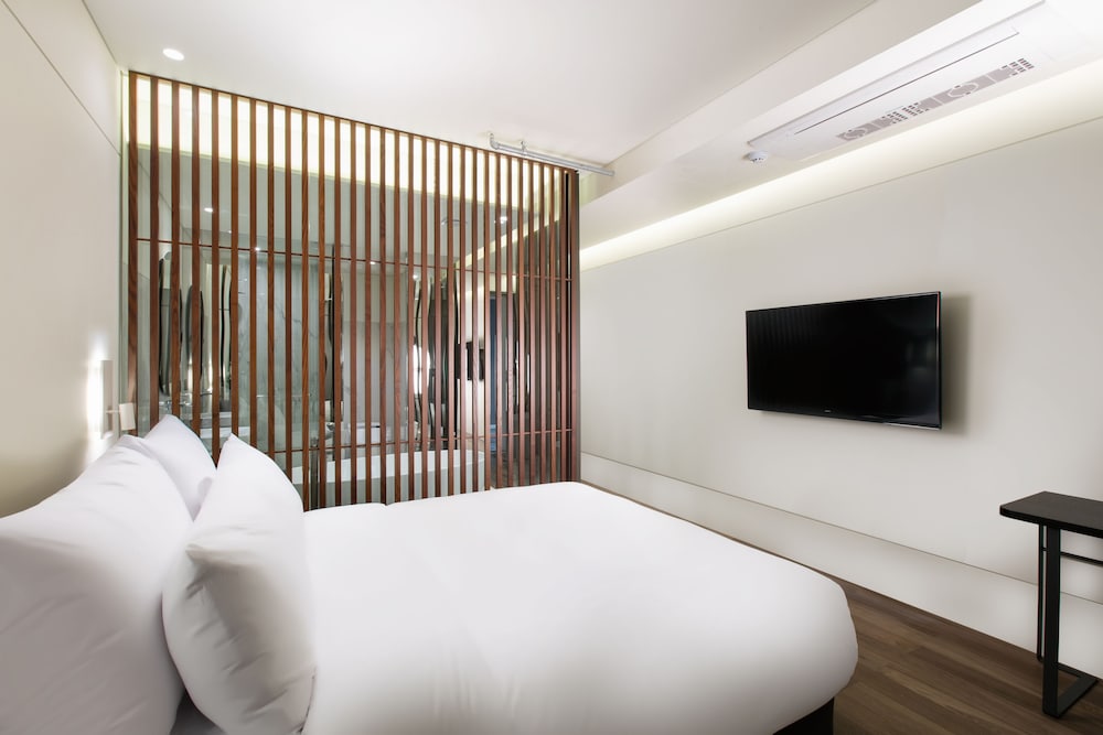 Park Marine Hotel 37/69