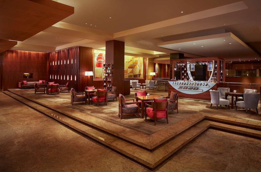 Grand Hyatt Mumbai Hotel and Residences 58/75