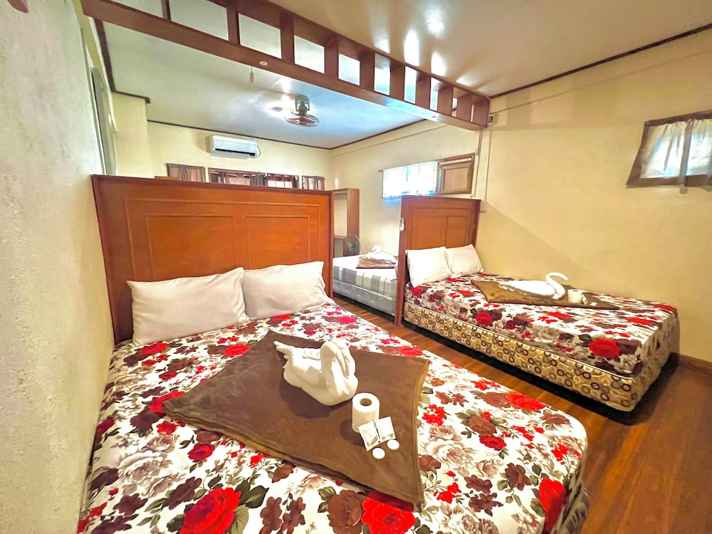 Novie Apos S Tourist Inn 17/50