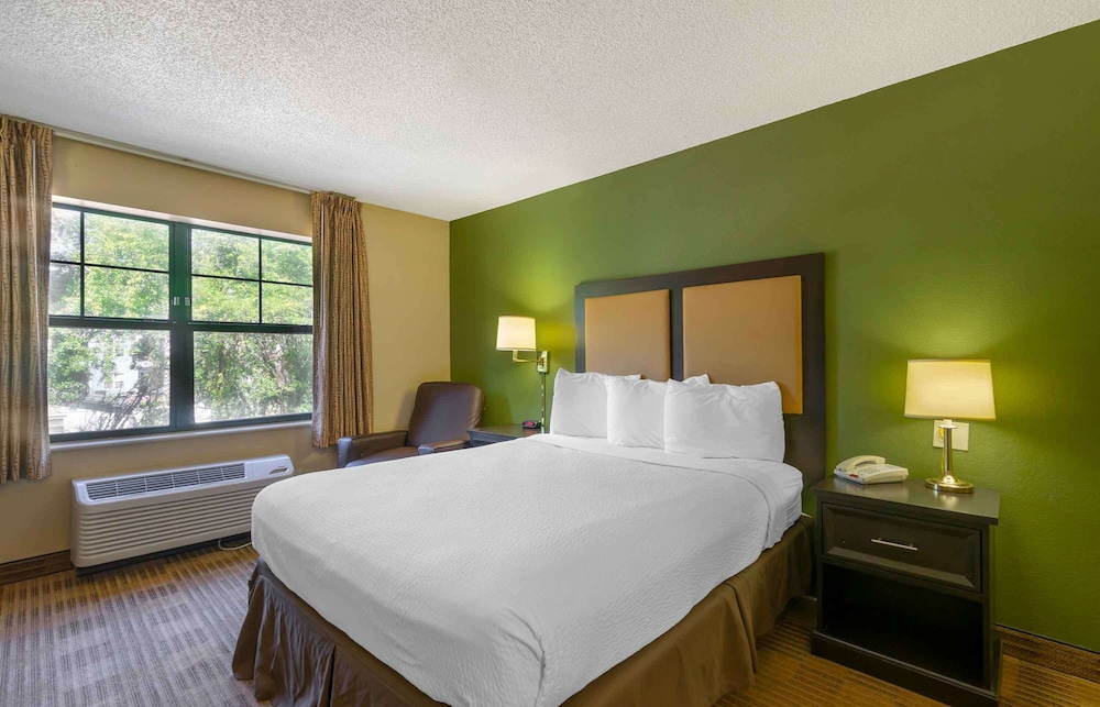 Extended Stay America - Tampa - Airport - Spruce Street 29/54