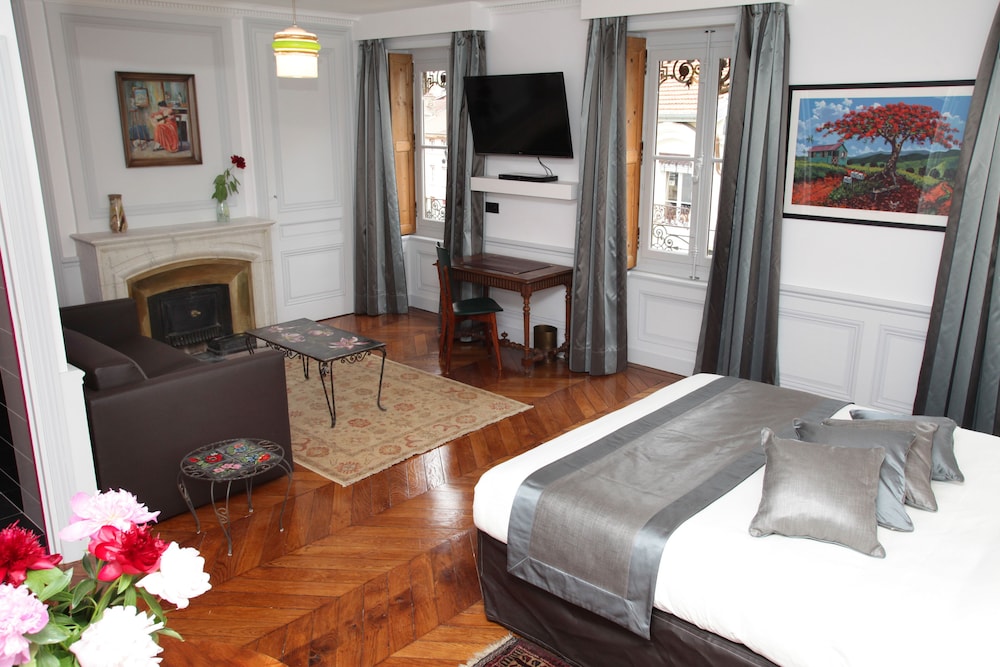 Hotel Des Celestins 19/39